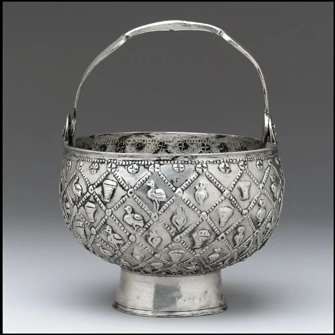 Silver bucket